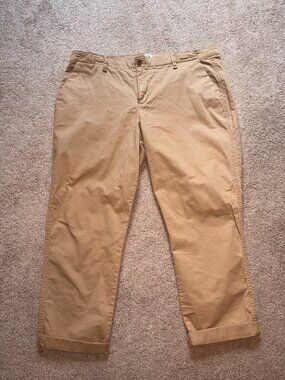 NWOT GAP Tan Girlfriend Khakis Lightweight 16